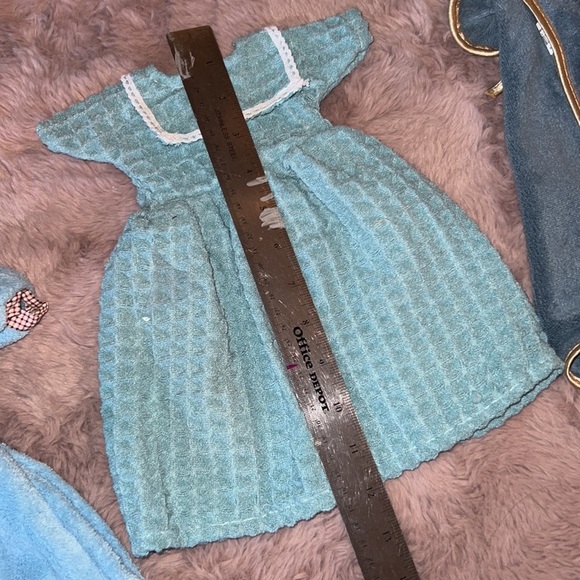 Set of 3 hand towels and dish towels in shade of blue 2 doll dress & 1 gold trim - Picture 9 of 11